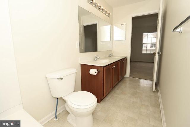 403 WILMORE DR, Middletown, DE 19709