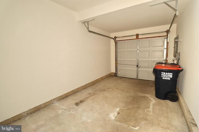 403 WILMORE DR, Middletown, DE 19709