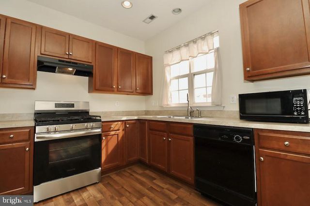 403 WILMORE DR, Middletown, DE 19709