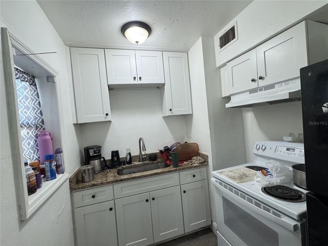 5001 CORTEZ DRIVE, Orlando, FL 32808