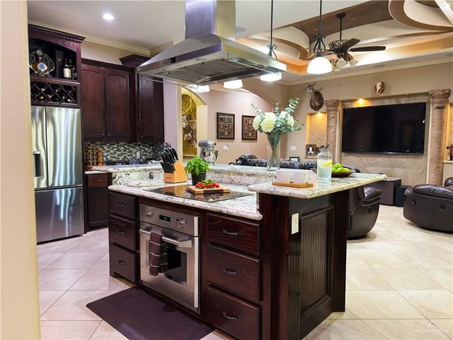 1416 Vida Entera Street, Alamo, TX 78516