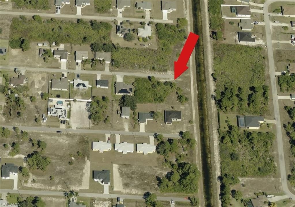 2501 34th ST SW, LEHIGH ACRES, FL 33976 — photo 3