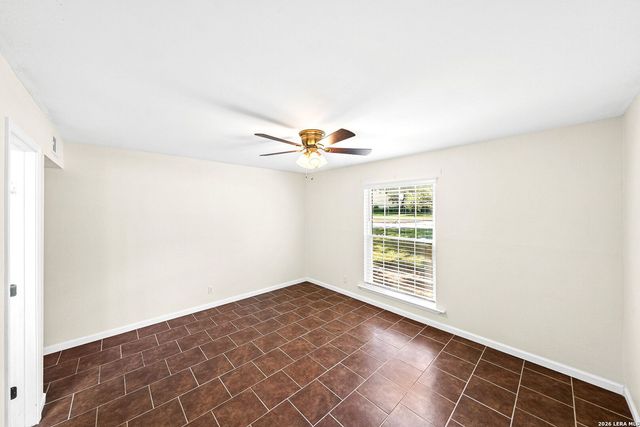 8702 Village Dr Apt 1302, San Antonio, TX 78217