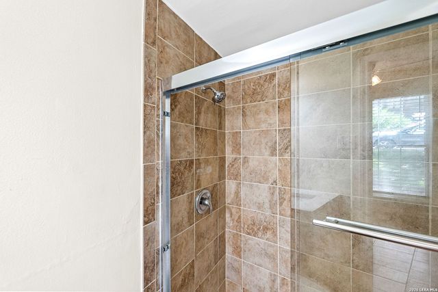 8702 Village Dr Apt 1302, San Antonio, TX 78217