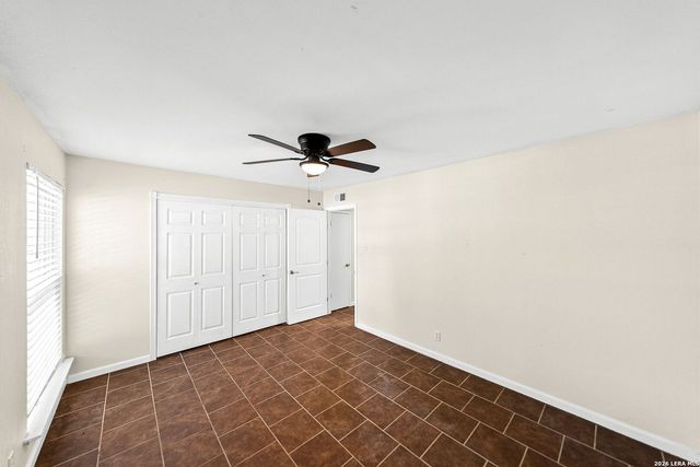 8702 Village Dr Apt 1302, San Antonio, TX 78217