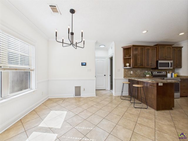 500 Amherst Street, Kathleen, GA 31047