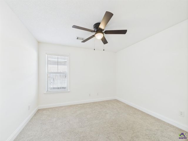 500 Amherst Street, Kathleen, GA 31047