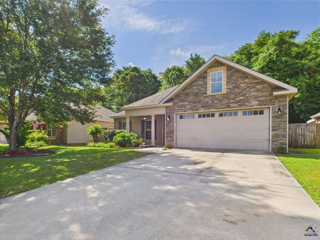 500 Amherst Street, Kathleen, GA 31047