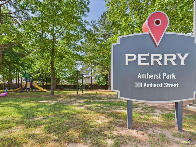 500 Amherst Street, Kathleen, GA 31047