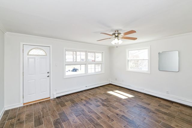 35 Marion St, Holbrook, MA 02343