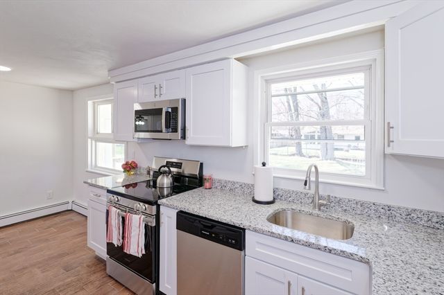 35 Marion St, Holbrook, MA 02343