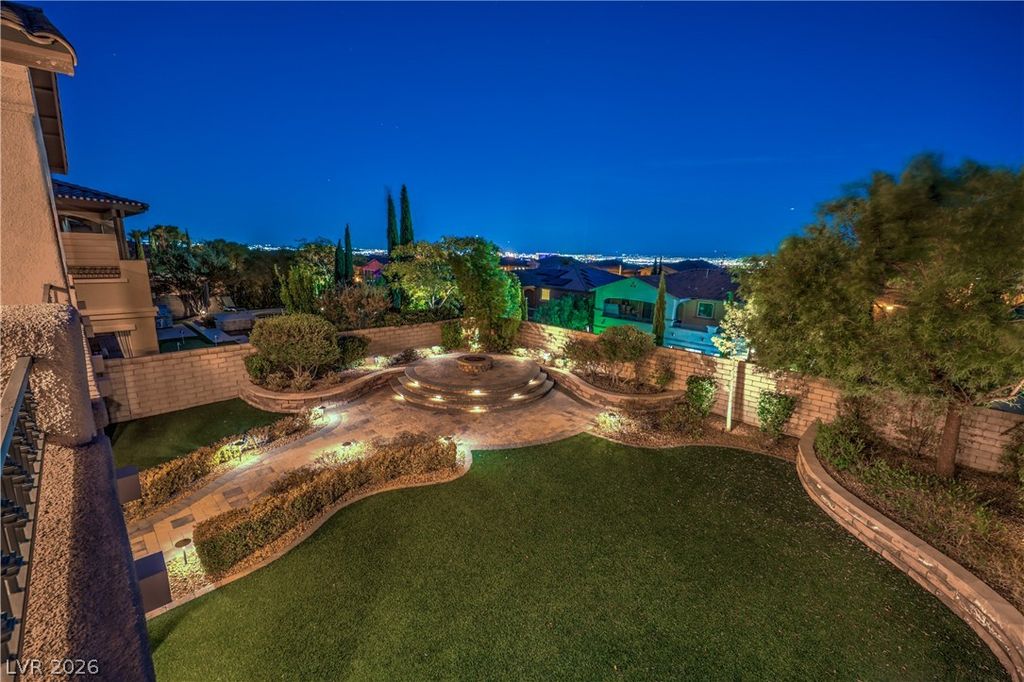 12255 CRYSTAL SHORE Avenue, Las Vegas, NV 89138 — photo 4