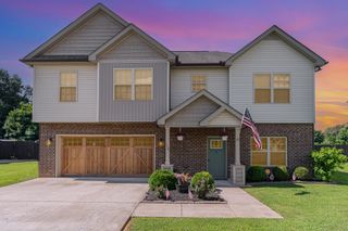 128 Thomas Traylor Ln, Clarksville, TN 37043