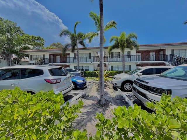 601 SW 2nd Avenue, Boca Raton, FL 33432