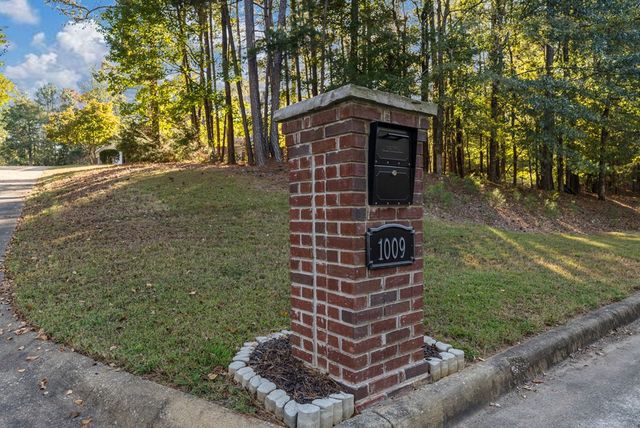 1009 Crosswinds Drive, Midland, GA 31820