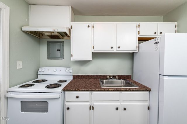 806 Eva Street, Durham, NC 27701