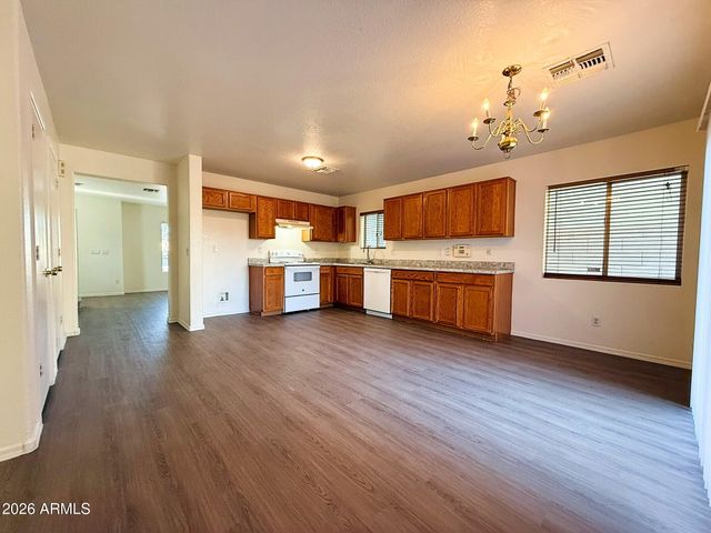 8431 W HUGHES Drive, Tolleson, AZ 85353