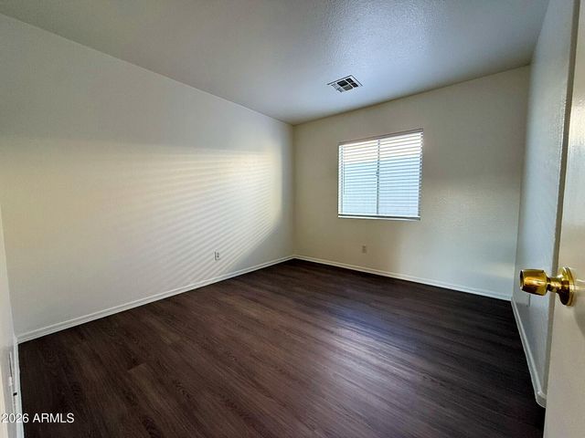 8431 W HUGHES Drive, Tolleson, AZ 85353