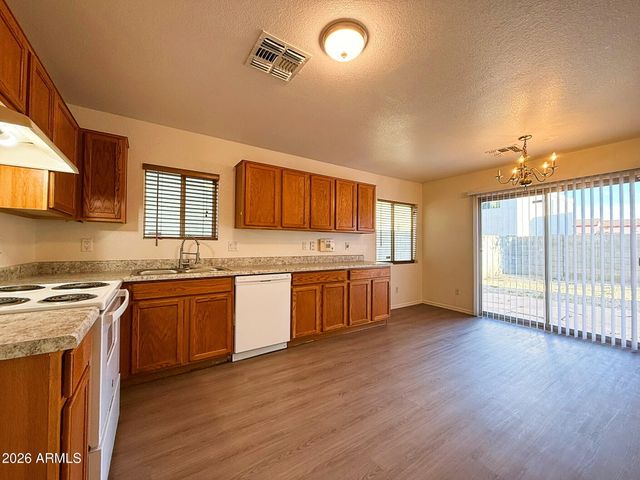 8431 W HUGHES Drive, Tolleson, AZ 85353