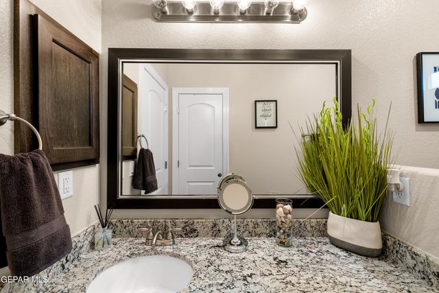 232 GOLDEN RISE, El Paso, TX 79928