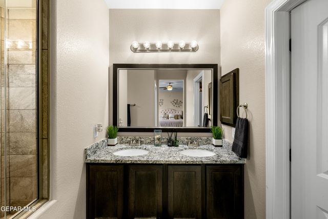 232 GOLDEN RISE, El Paso, TX 79928