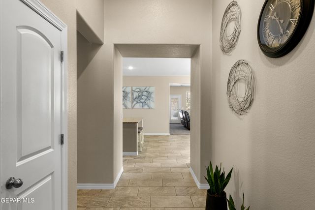 232 GOLDEN RISE, El Paso, TX 79928