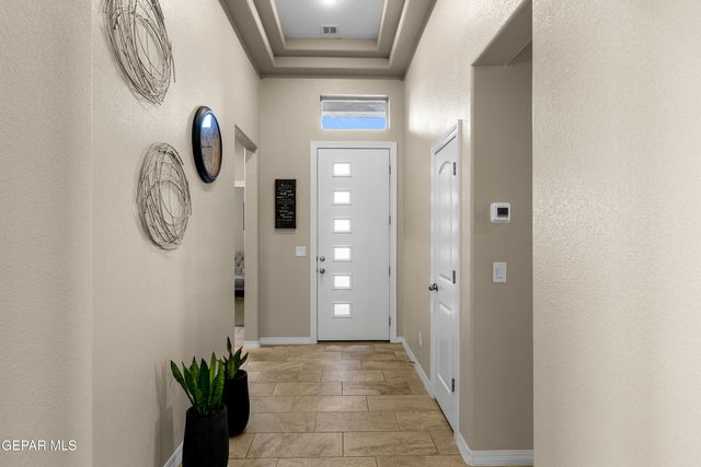 232 GOLDEN RISE, El Paso, TX 79928