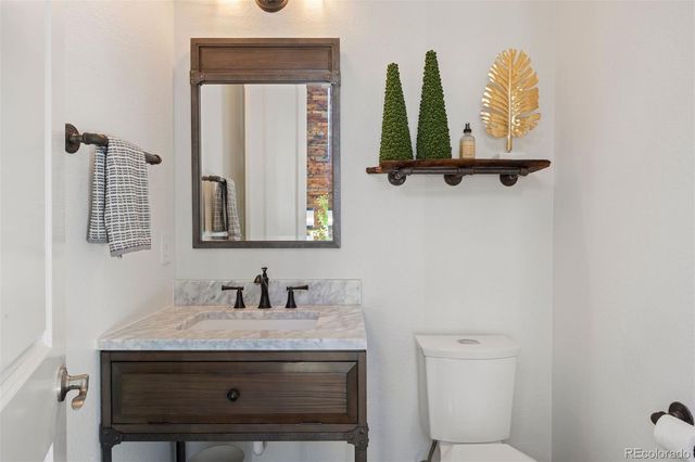 2257 S Juniper Street, Lakewood, CO 80228