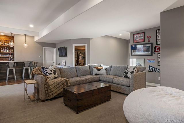 2257 S Juniper Street, Lakewood, CO 80228