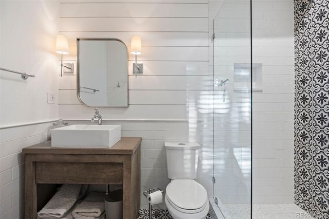 2257 S Juniper Street, Lakewood, CO 80228