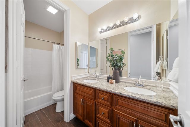 658 Barbre, Corona, CA 92879