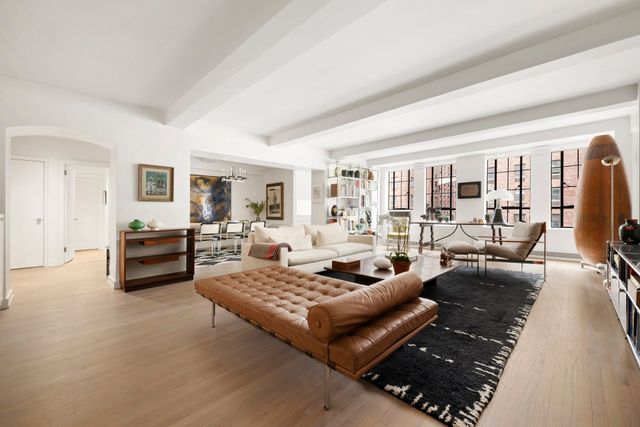 350 W 57th St Apt 10D, New York City, NY 10019