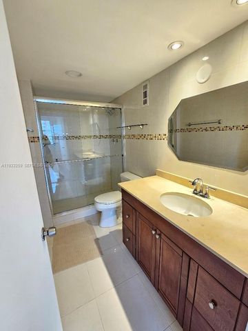 1300 NE Miami Gardens Dr 706E, Miami, FL 33179