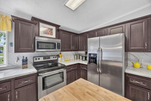7597 Sunset Shores Drive, Morton Twp, MI 49346