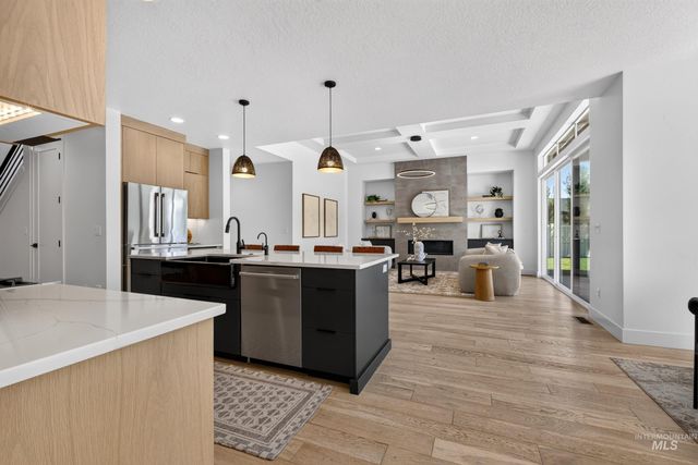 4083 E Awbrey St, Meridian, ID 83642