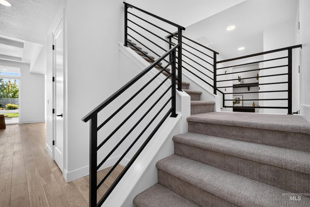 4083 E Awbrey St, Meridian, ID 83642