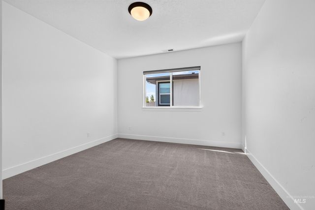 4083 E Awbrey St, Meridian, ID 83642