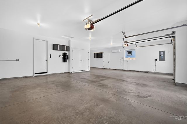 4083 E Awbrey St, Meridian, ID 83642