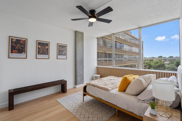 1800 Lavaca ST A613, Austin, TX 78701