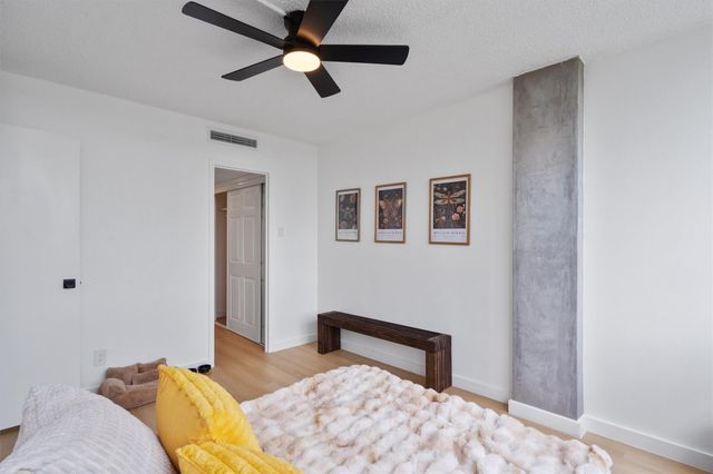 1800 Lavaca ST A613, Austin, TX 78701