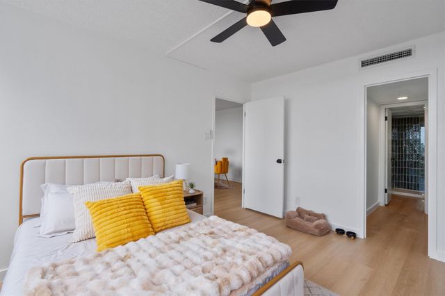 1800 Lavaca ST A613, Austin, TX 78701