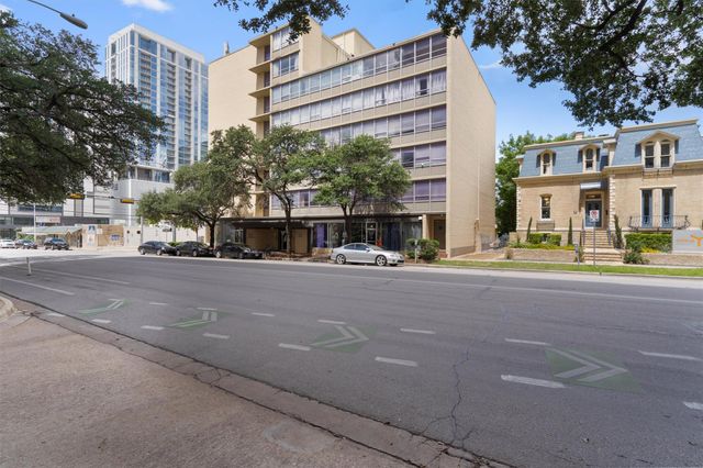 1800 Lavaca ST A613, Austin, TX 78701