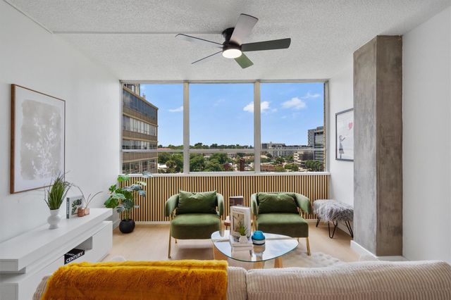 1800 Lavaca ST A613, Austin, TX 78701