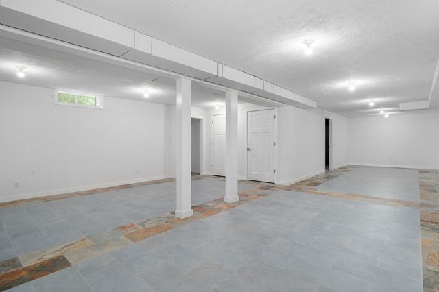 2418 S Farm Road 237, Rogersville, MO 65742