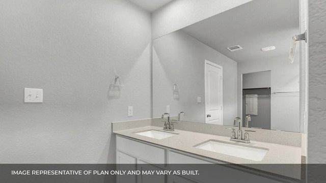 216 Arroyo Sweetwood LOOP, Kyle, TX 78640
