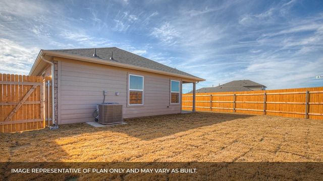 216 Arroyo Sweetwood LOOP, Kyle, TX 78640