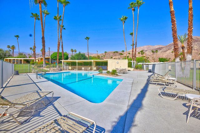 46171 Highway 74 3, Palm Desert, CA 92260