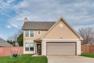 604 Hillside Circle, Little Elm, TX 75068