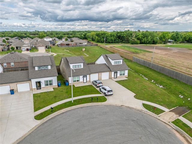 1644 Comice Drive, Newcastle, OK 73065