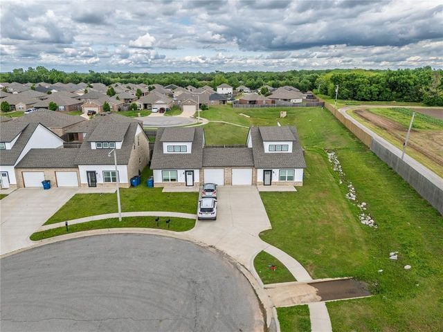 1644 Comice Drive, Newcastle, OK 73065